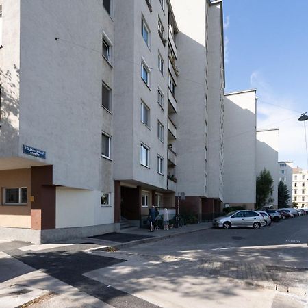 Two Bedrooms - 85 Squaremeters - 4 Min To U6 Dresdner Str 비엔나 외부 사진