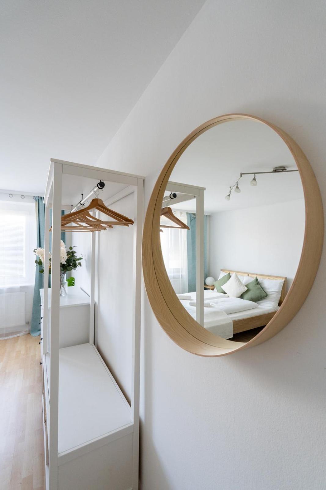 Two Bedrooms - 85 Squaremeters - 4 Min To U6 Dresdner Str 비엔나 외부 사진