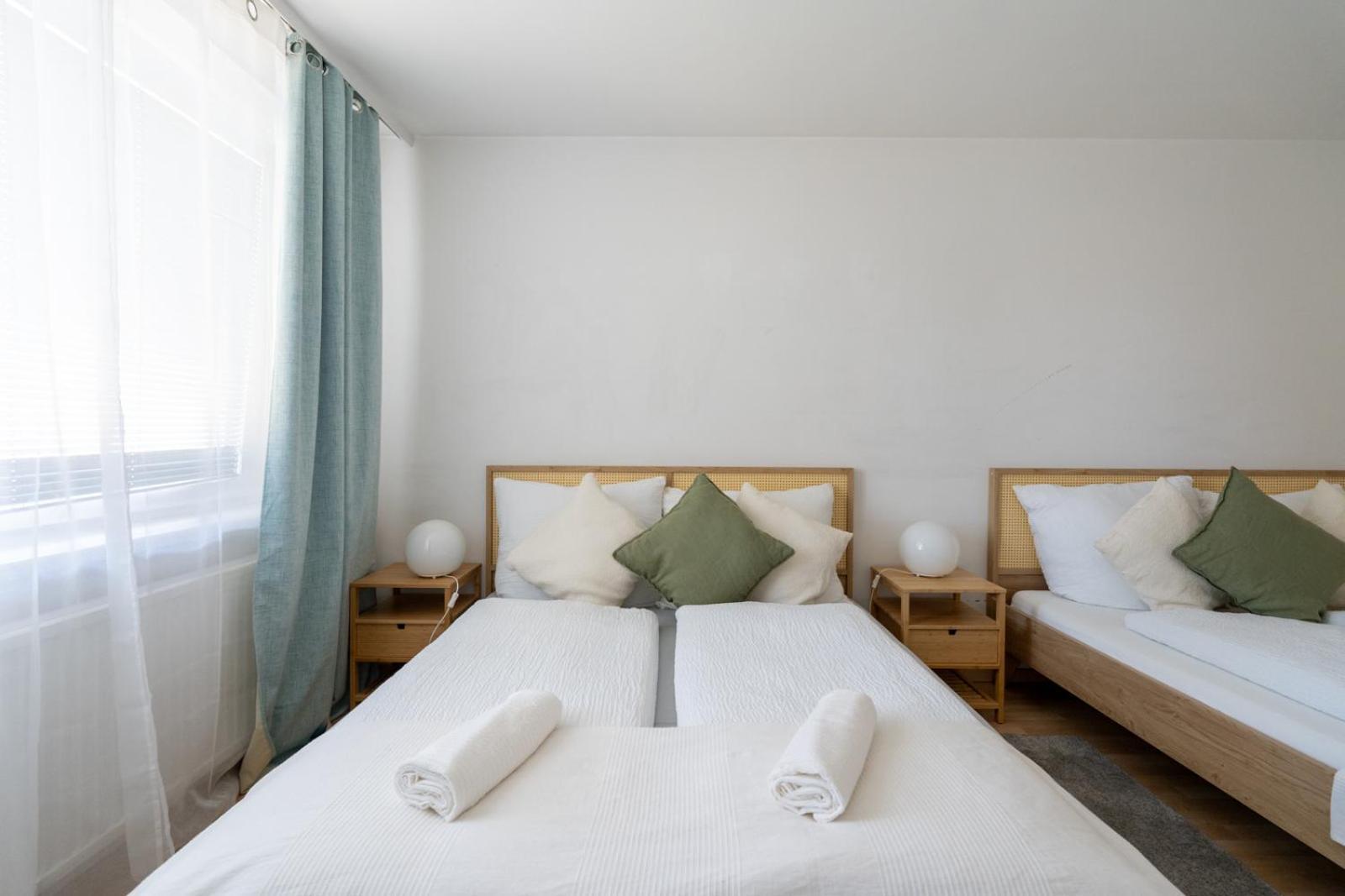 Two Bedrooms - 85 Squaremeters - 4 Min To U6 Dresdner Str 비엔나 외부 사진