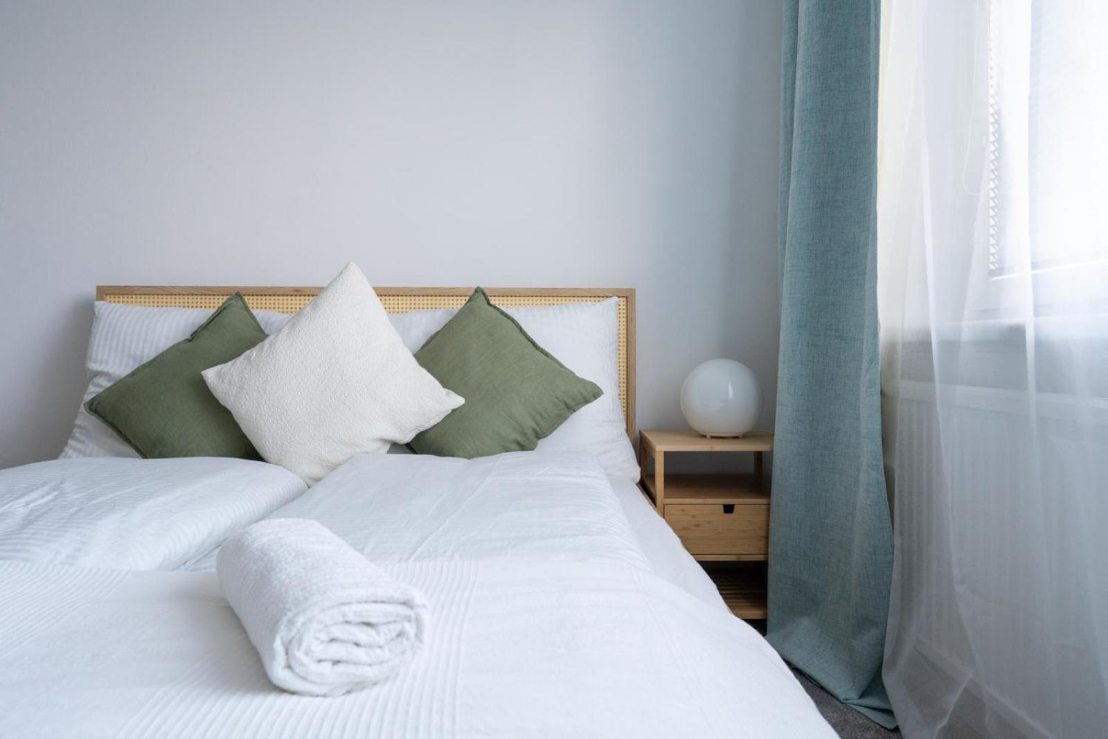 Two Bedrooms - 85 Squaremeters - 4 Min To U6 Dresdner Str 비엔나 외부 사진